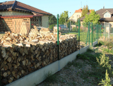 Montáž čtyřhranného pletiva a branky – Kaznějov Montáž čtyřhranného pletiva a branky – Kaznějov